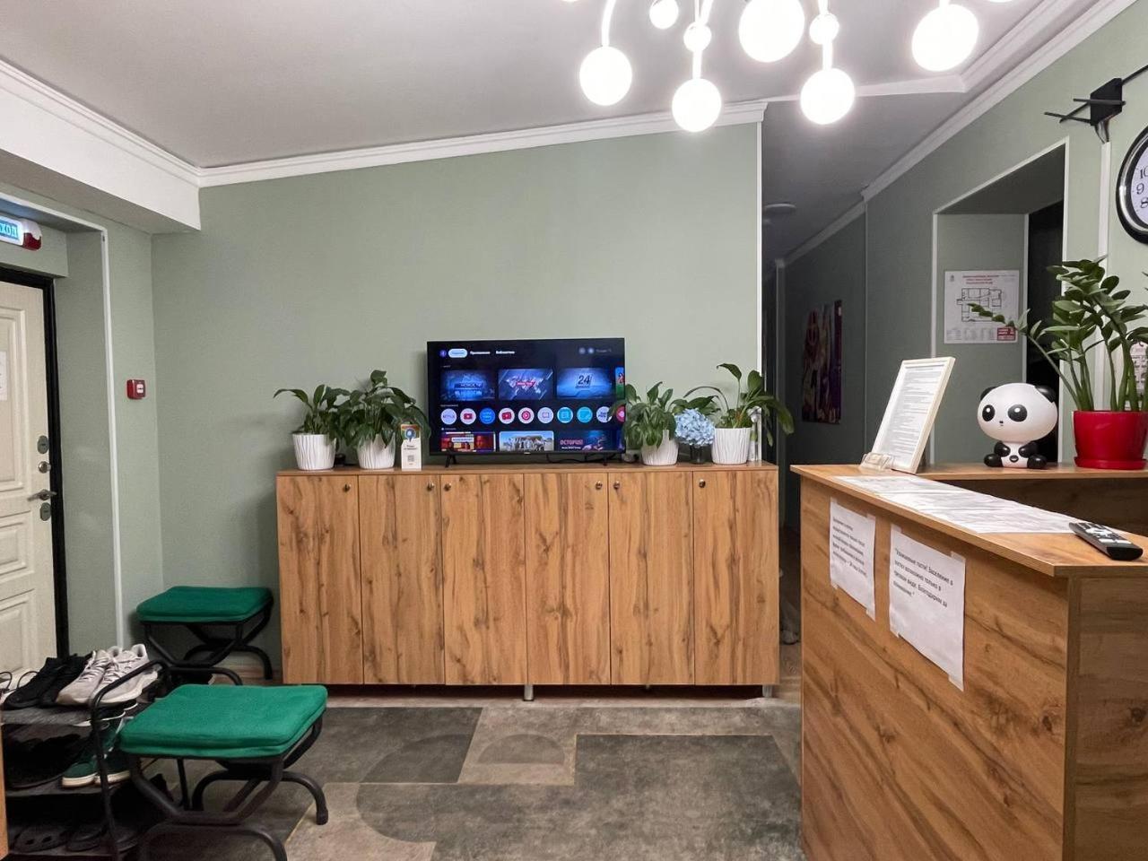 Hostel Nomad Алмати Екстер'єр фото